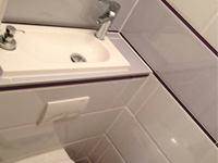 Wand-WC mit einem komplett integrierten WiCi Bati Handwaschbecken - Herr P (Österreich) - 1 auf 2